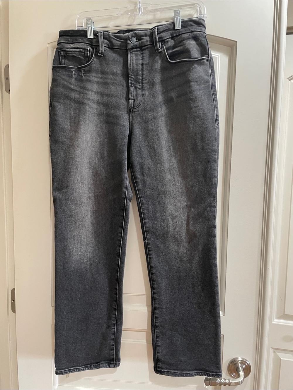 Good American Women's Charcoal Straight Leg Jeans